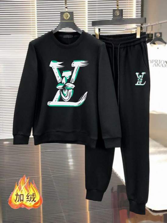 Picture of LV Sweater Suits _SKULVM-4XLkdtn13440876
